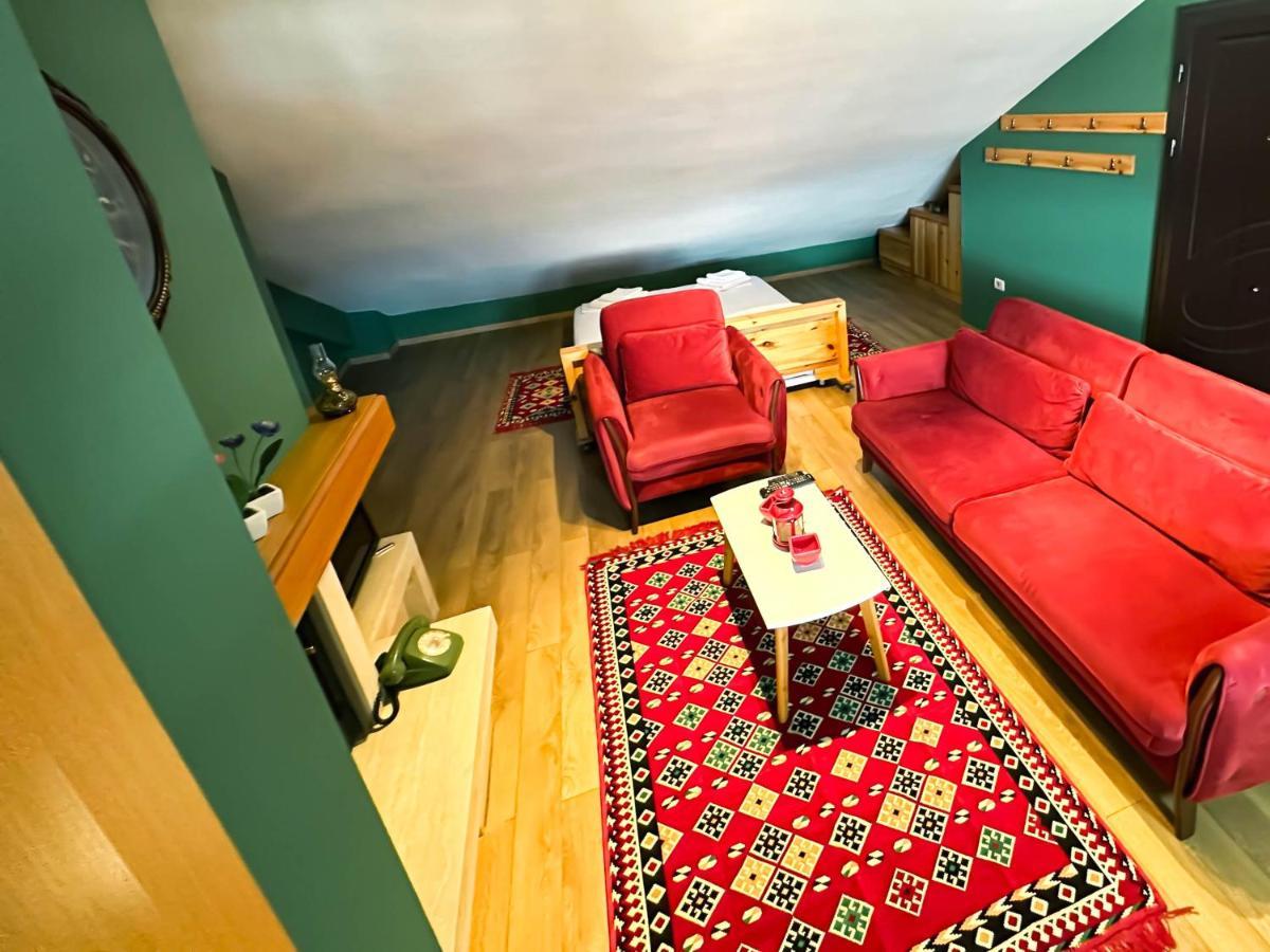 Cozy Elegance Above Korca Daire Dış mekan fotoğraf
